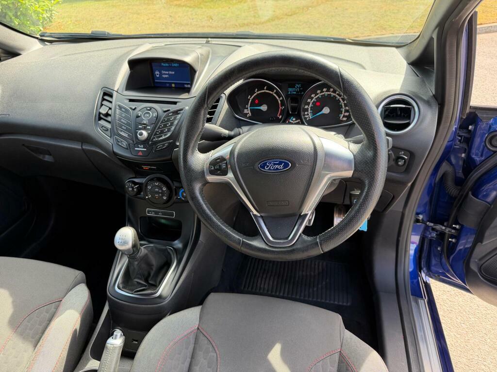 Ford Fiesta 1.0T Ecoboost St-line Hatchback Black #33
