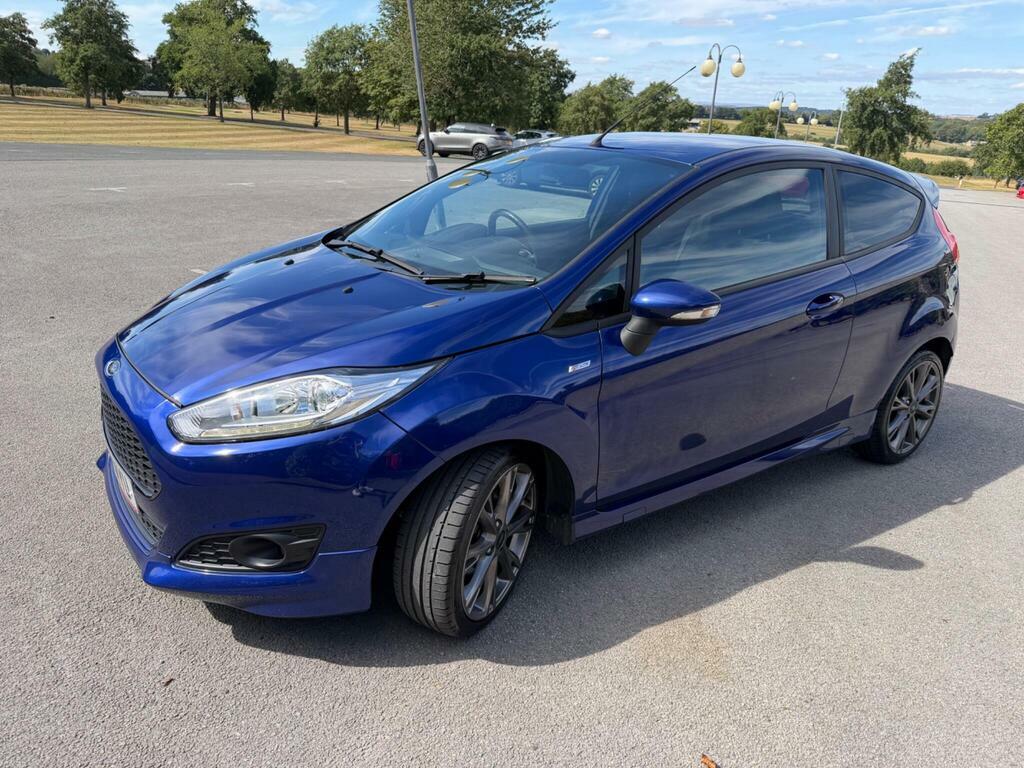 Ford Fiesta 1.0T Ecoboost St-line Hatchback Black #3