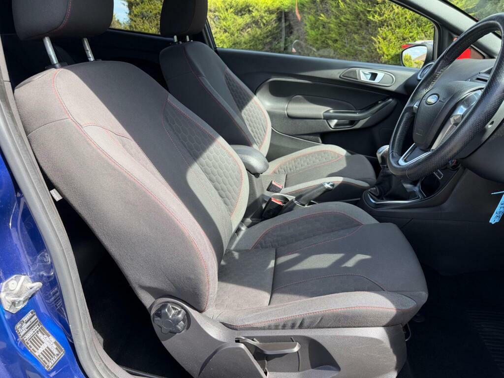 Ford Fiesta 1.0T Ecoboost St-line Hatchback Black #16