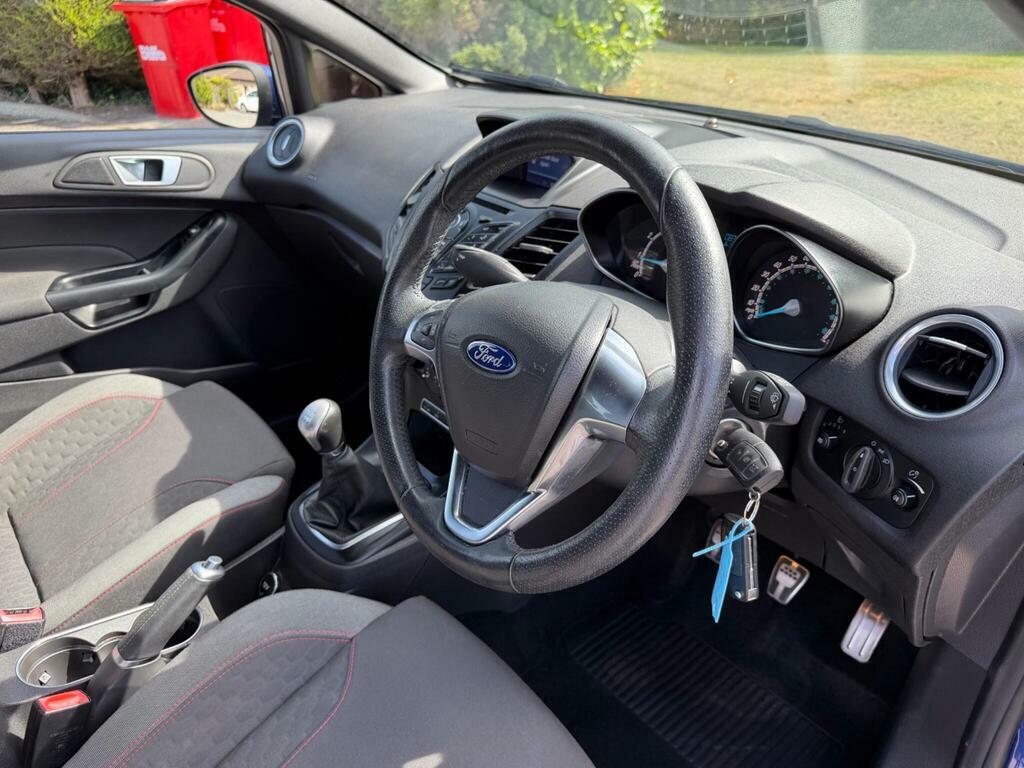 Ford Fiesta 1.0T Ecoboost St-line Hatchback Black #13