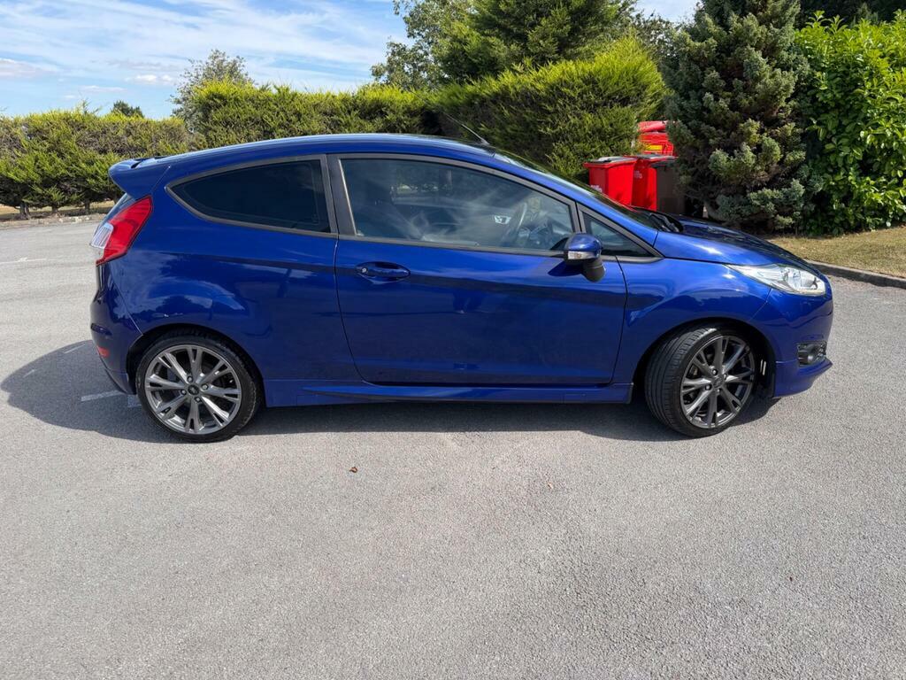 Ford Fiesta 1.0T Ecoboost St-line Hatchback Black #9