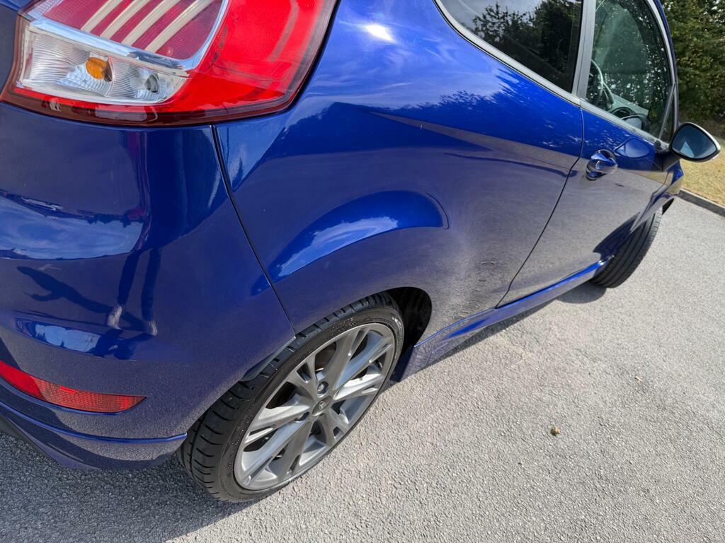Ford Fiesta 1.0T Ecoboost St-line Hatchback Black #11