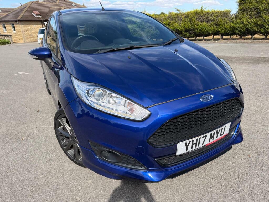 Ford Fiesta 1.0T Ecoboost St-line Hatchback Black #5