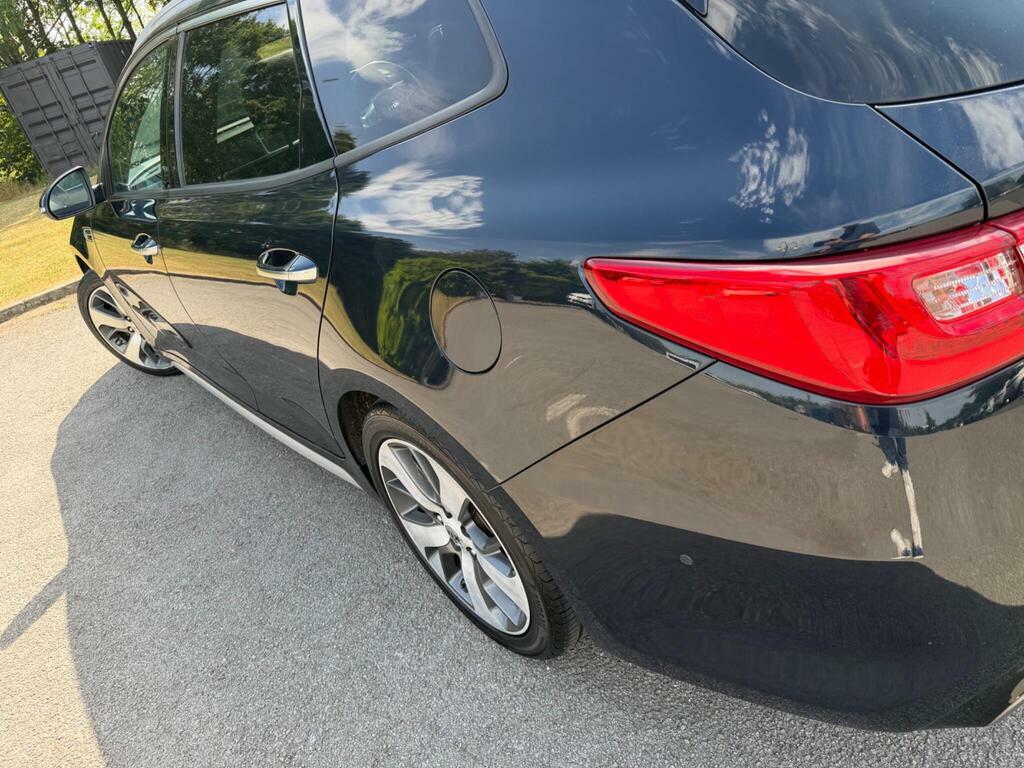 Kia Optima Estate 1.7 Crdi 3 Sportswagon Dct Euro 6 Ss Red #8