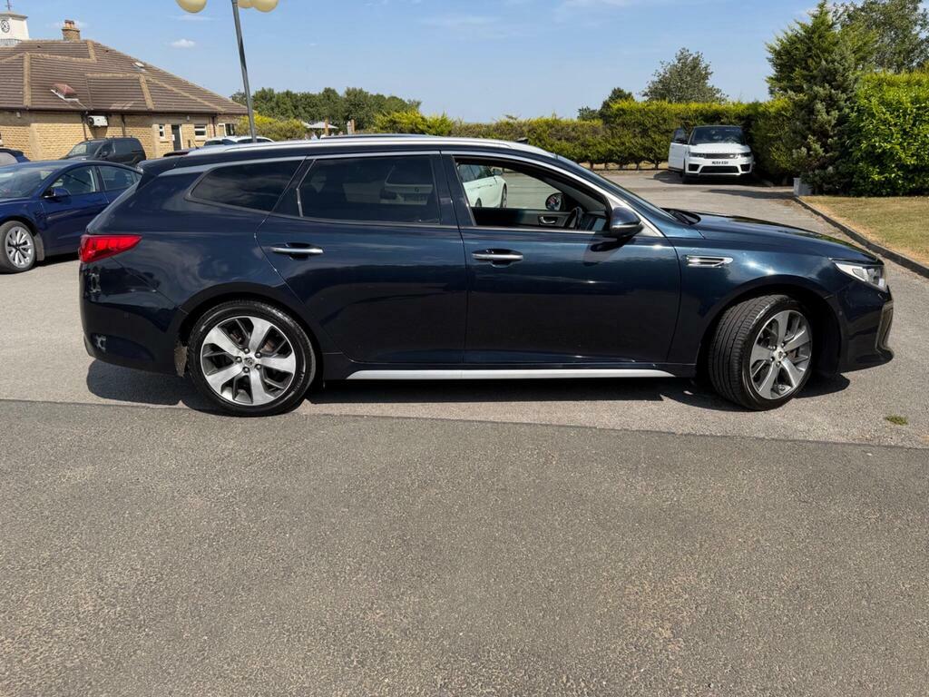 Kia Optima Estate 1.7 Crdi 3 Sportswagon Dct Euro 6 Ss Red #12