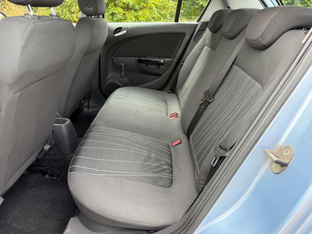 Vauxhall Corsa 2007 Vauxhall Corsanbsp1.2i 16V Club Blue #18