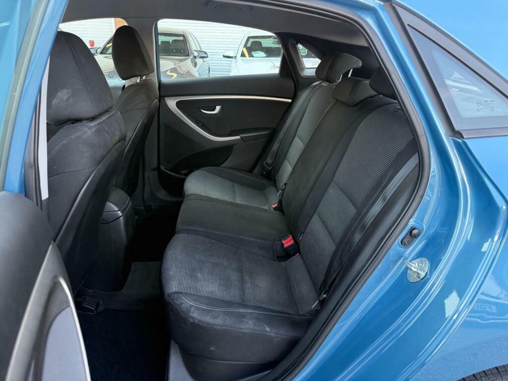 Hyundai I30 1.4 Classic 98 Bhp 1 Former Keeper Silver #15