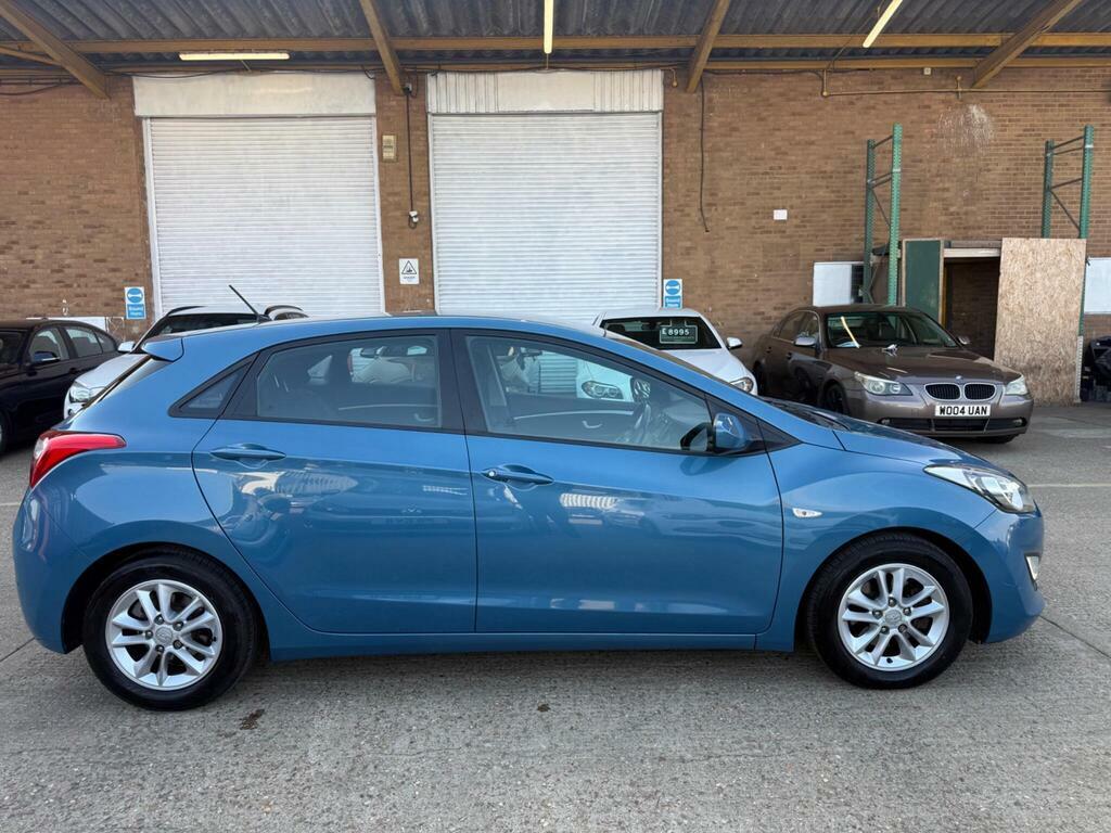 Hyundai I30 1.6 Crdi Blue Drive Active Euro 5 S S Blue #6