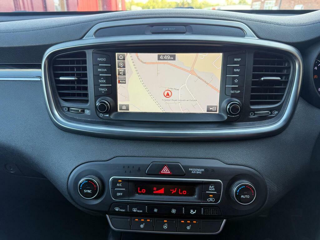 Kia Sorento 2.2 Crdi Kx-2 Suv Awd Euro 6 S S Grey #23