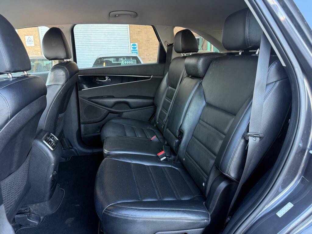Kia Sorento 2.2 Crdi Kx-2 Suv Awd Euro 6 S S Grey #16