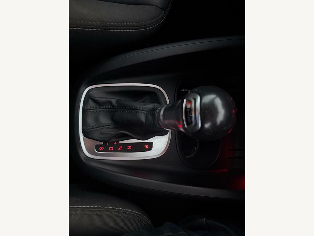 Audi A1 1.4 Tfsi Sport Sportback Euro 5 Red #25