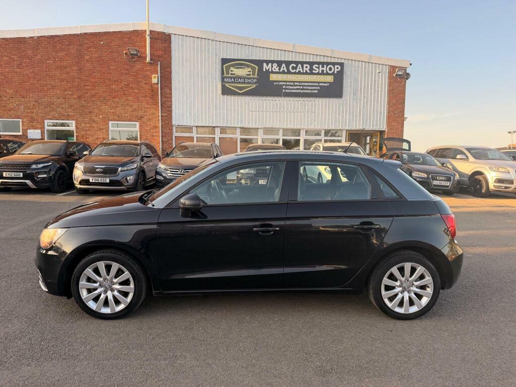 Audi A1 1.4 Tfsi Sport Sportback Euro 5 Red #6