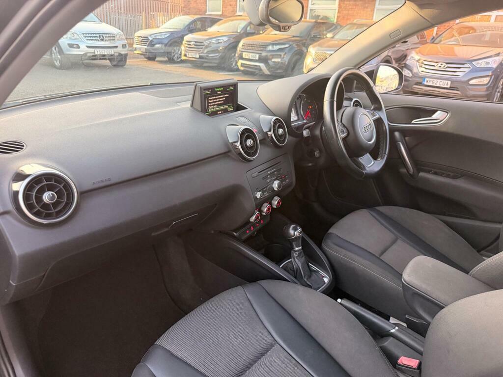 Audi A1 1.4 Tfsi Sport Sportback Euro 5 Red #12