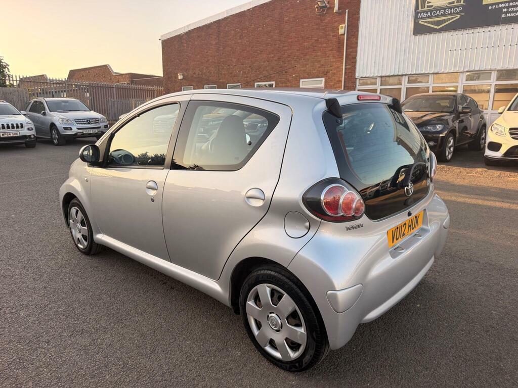 Toyota Aygo 1.0 Vvt-i Ice Euro 5 Silver #5