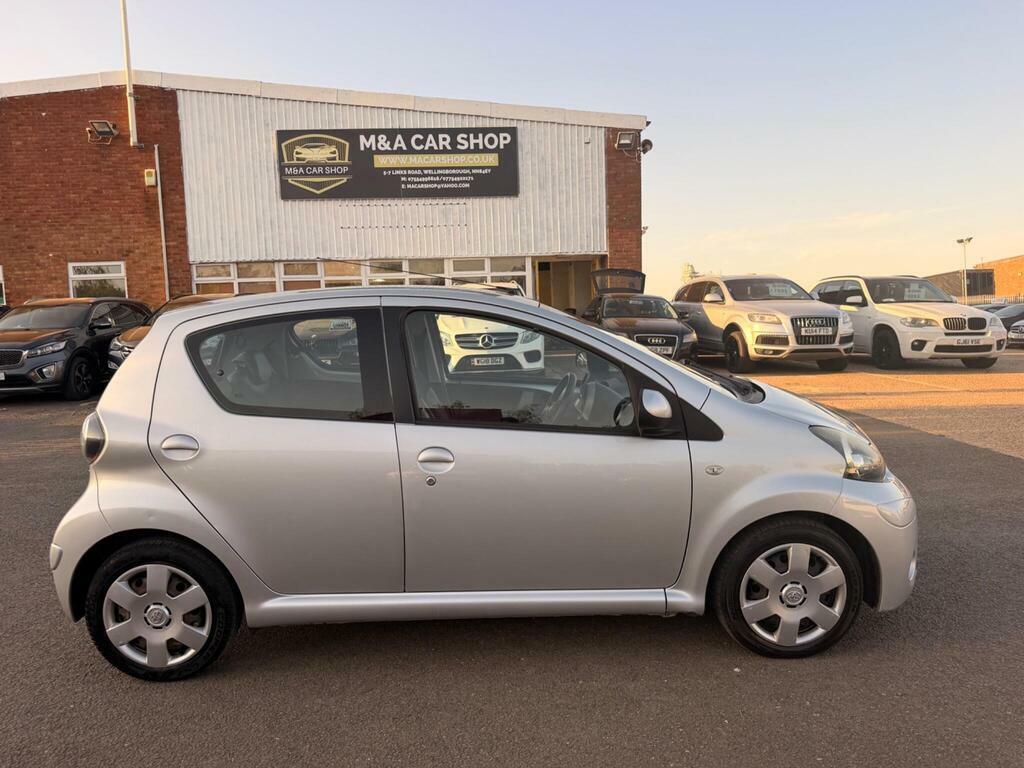 Toyota Aygo 1.0 Vvt-i Ice Euro 5 Silver #6