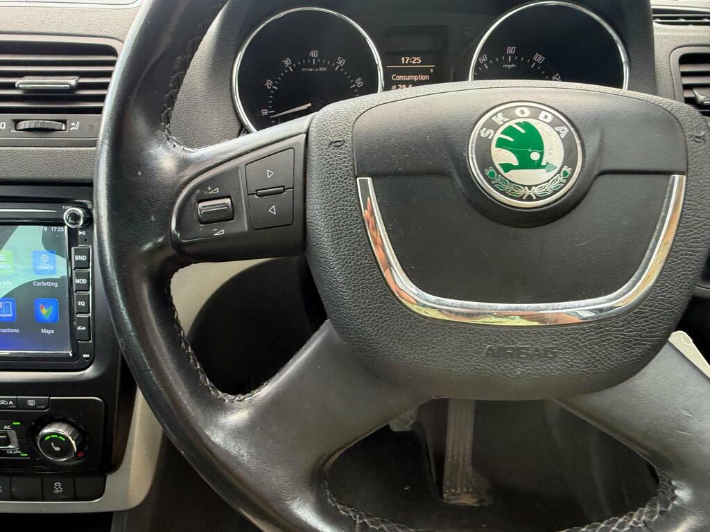 Skoda Yeti 2.0 Tdi S Suv 4Wd Euro 5 110 Ps White #28