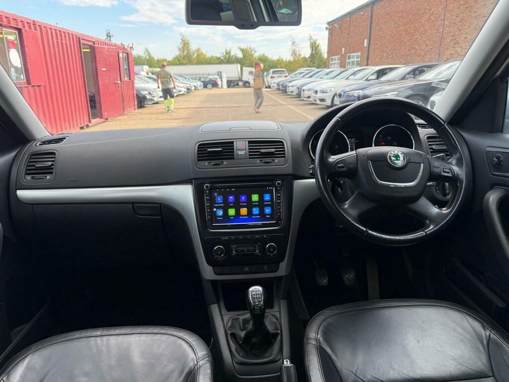 Skoda Yeti 2.0 Tdi S Suv 4Wd Euro 5 110 Ps White #17