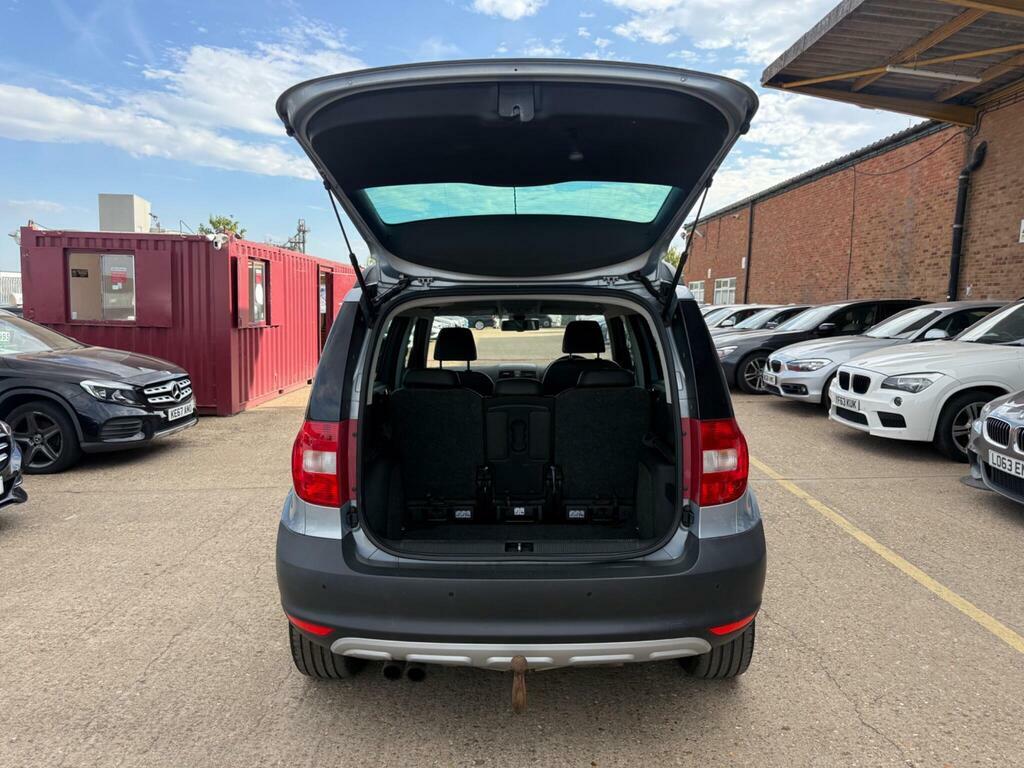 Skoda Yeti 2.0 Tdi S Suv 4Wd Euro 5 110 Ps White #35