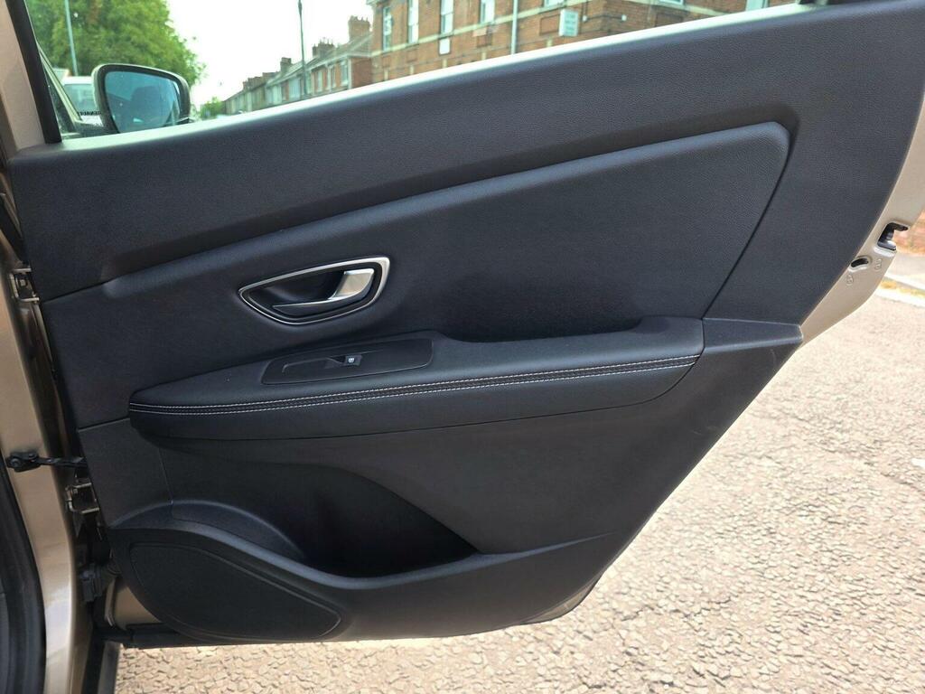 Renault Grand Scenic 1.3 Tce 140 Iconic Estate Grey #26