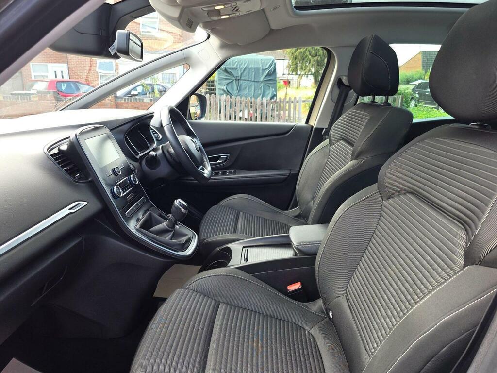 Renault Grand Scenic 1.3 Tce 140 Iconic Estate Grey #44