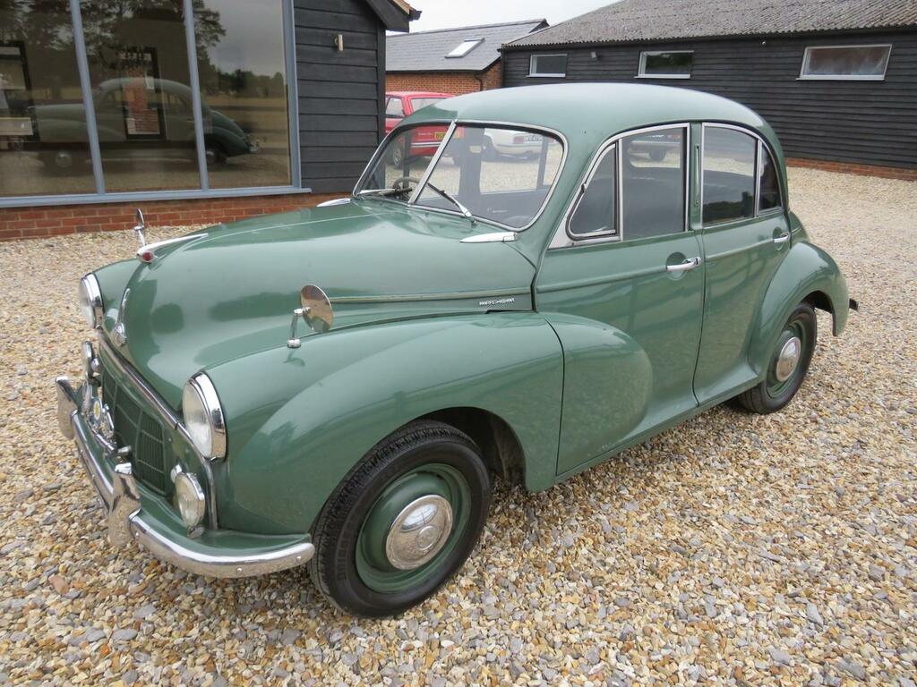 Morris Minor Saloon VIA4835 Green