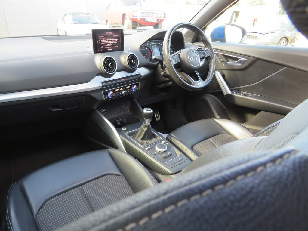 Audi Q2 1.6 Tdi Sport S Tronic Euro 6 S S Red #12