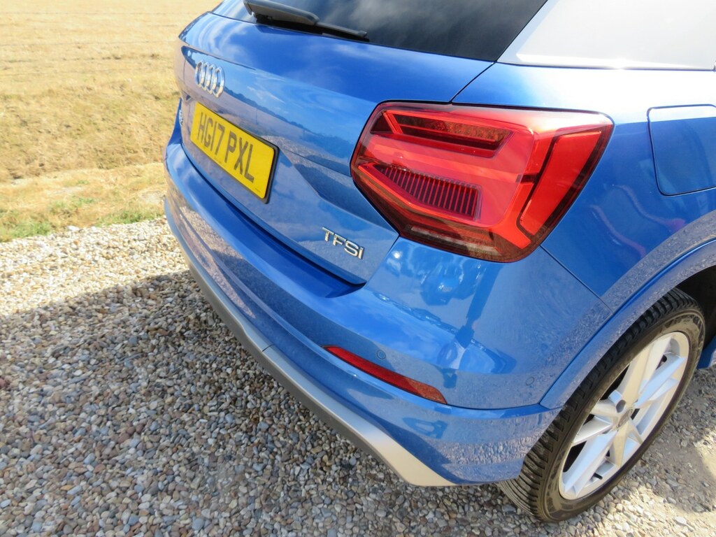 Audi Q2 1.6 Tdi Sport S Tronic Euro 6 S S Red #16