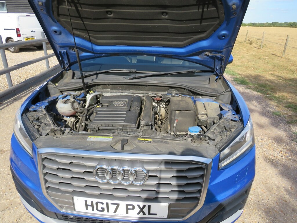 Audi Q2 1.6 Tdi Sport S Tronic Euro 6 S S Red #41