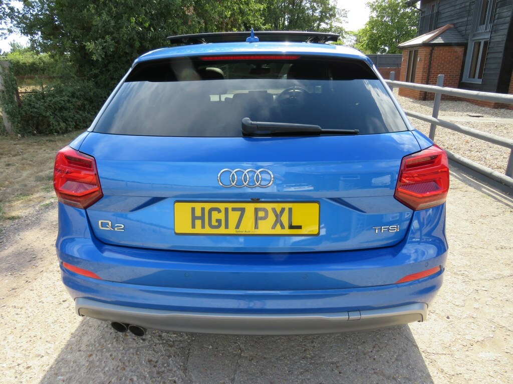 Audi Q2 1.6 Tdi Sport S Tronic Euro 6 S S Red #8