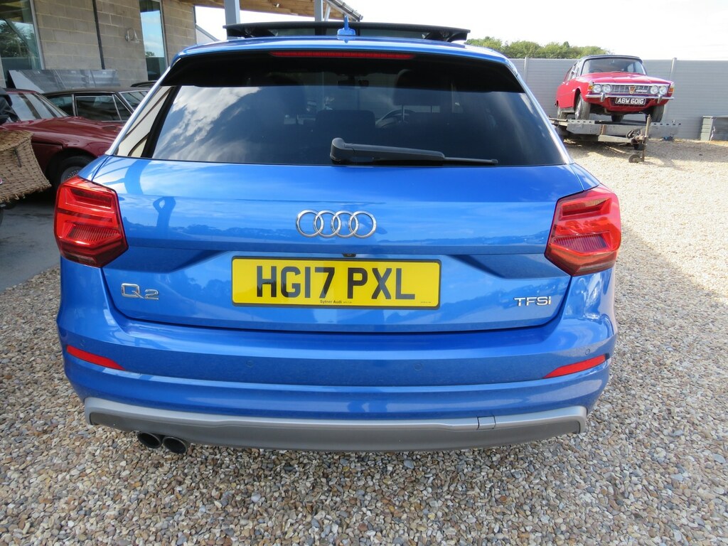 Audi Q2 1.6 Tdi Sport S Tronic Euro 6 S S Red #37