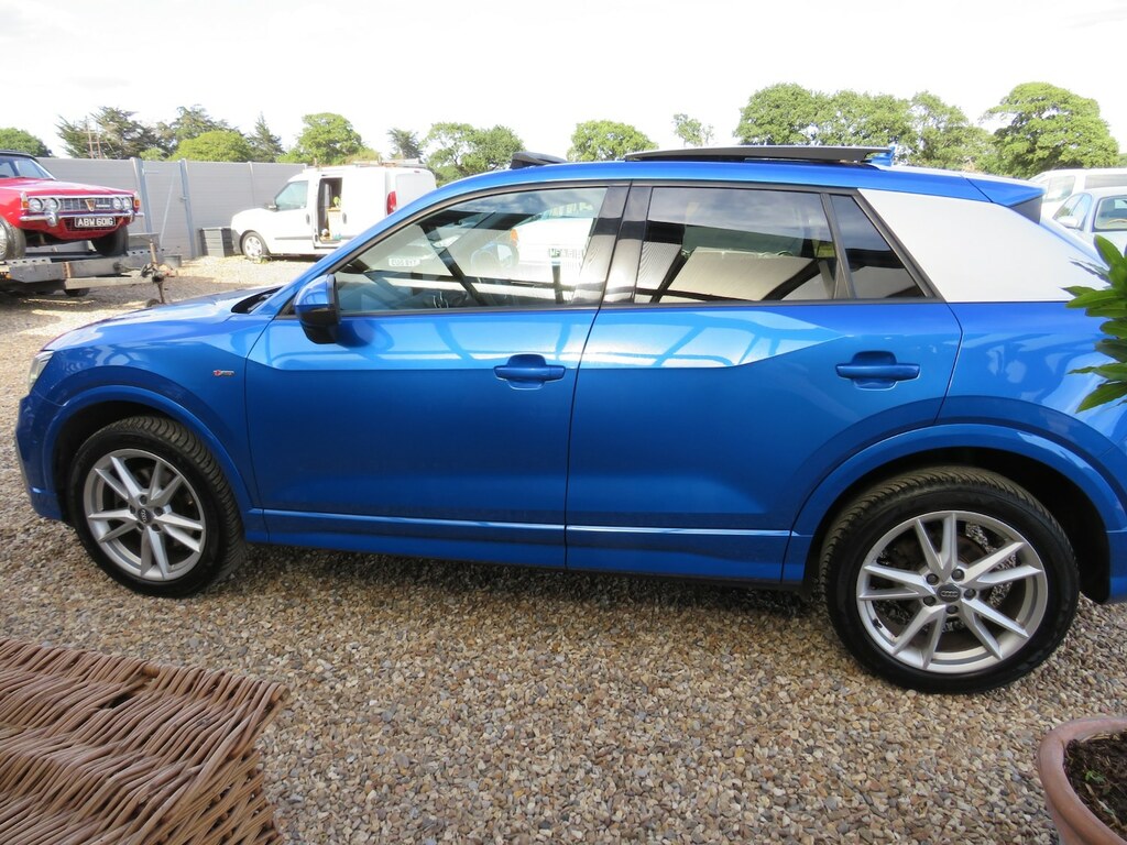 Audi Q2 1.6 Tdi Sport S Tronic Euro 6 S S Red #40