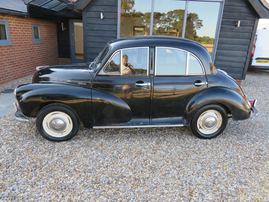 Morris Minor 1000 Black #2