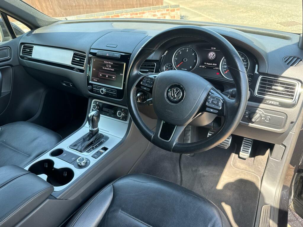 Volkswagen Touareg 3.0L V6 Altitude Tdi Silver #22