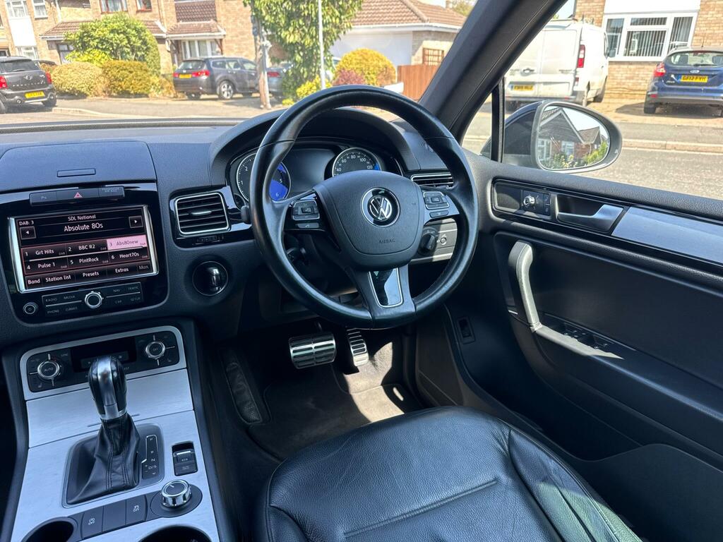 Volkswagen Touareg 3.0L V6 Altitude Tdi Silver #25