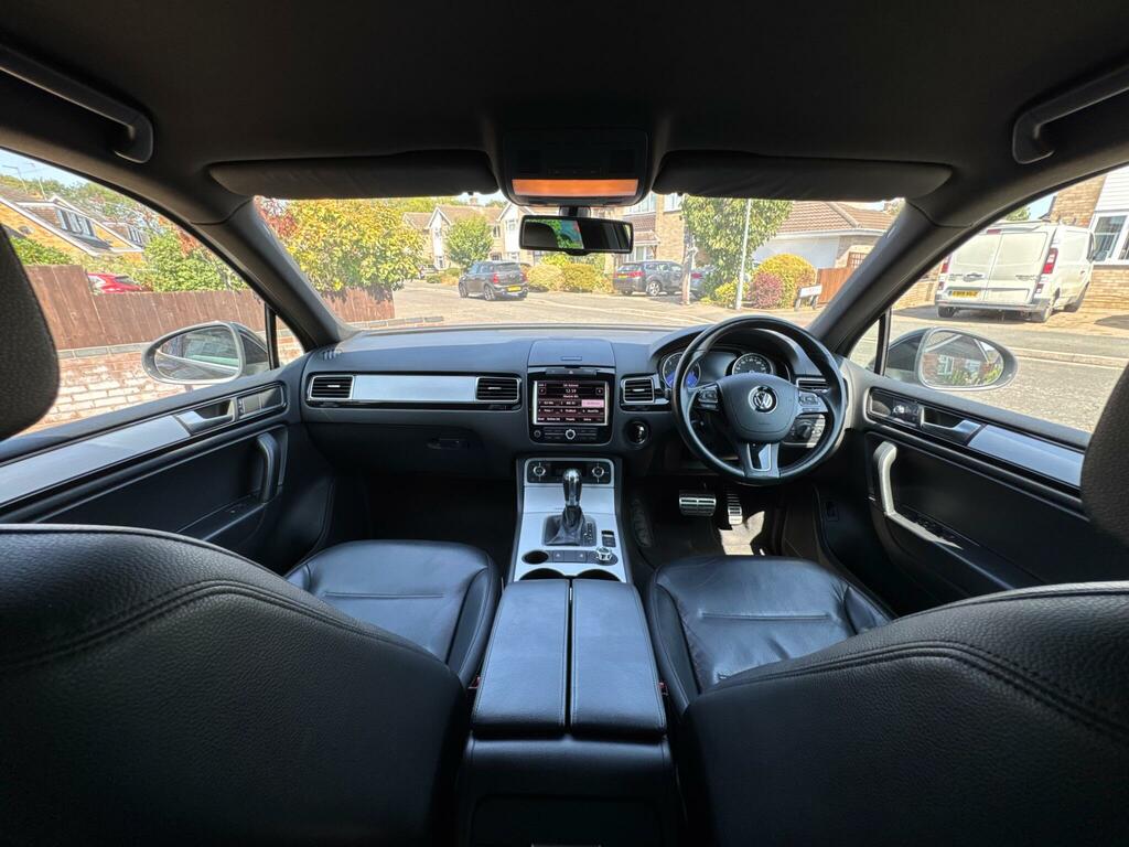 Volkswagen Touareg 3.0L V6 Altitude Tdi Silver #24