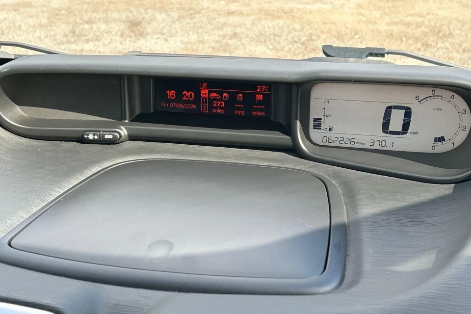 Citroen C3 Picasso Picasso 201665 1.6 Bluehdi Platinum Mpv Diese Grey #29