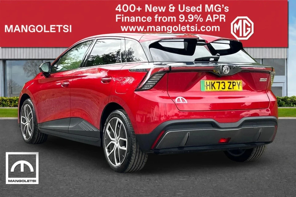 MG MG4 64Kwh Trophy Long Range Red #3