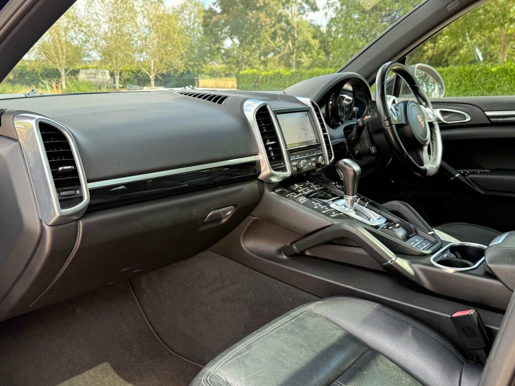 Porsche Cayenne 3.0 Td V6 Tiptronic 4Wd Euro 5 Ss Black #4