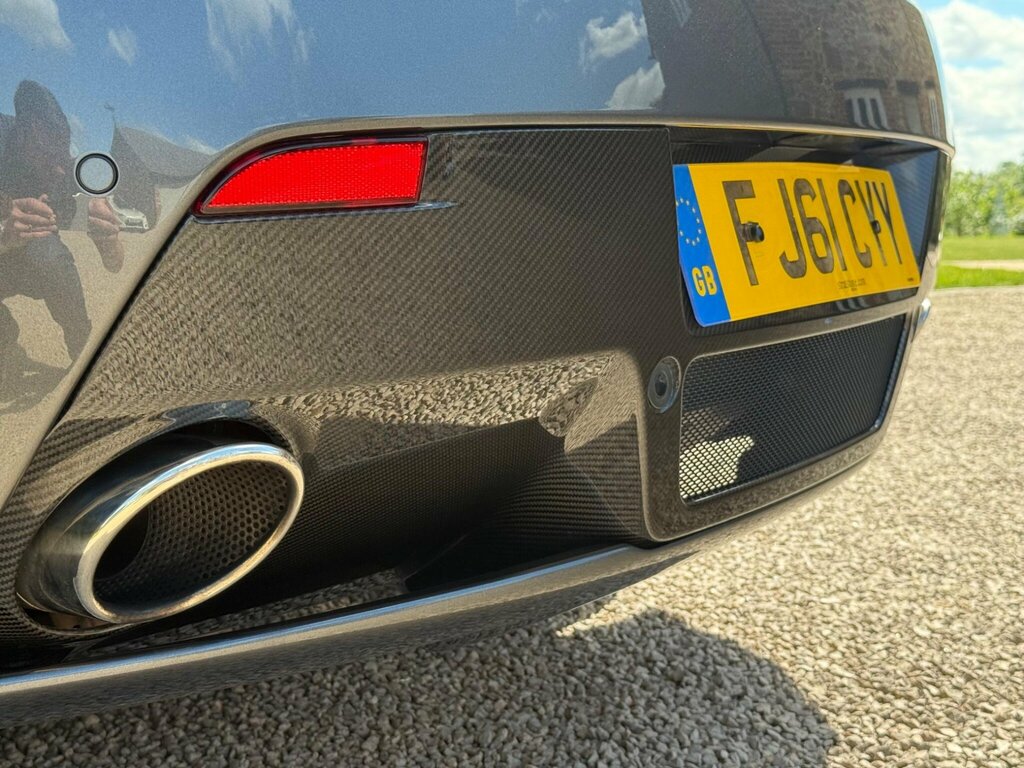 Aston Martin Vantage V8 #27