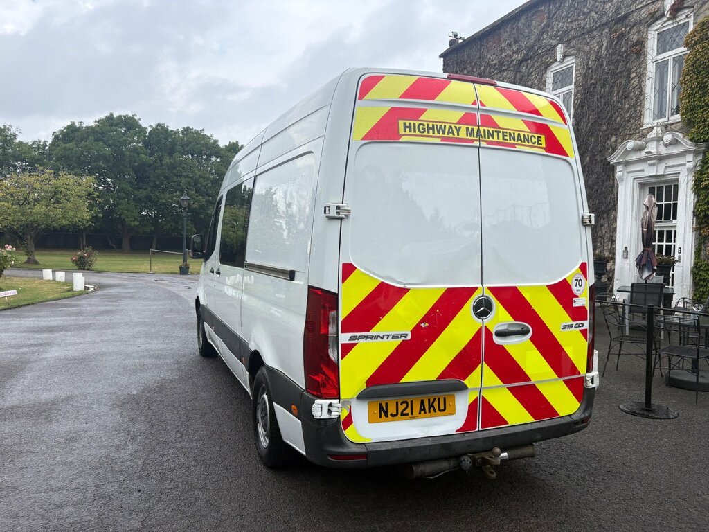Mercedes-Benz Sprinter 2.0 315 Progressive L2h2 Euro 6 9 Seats Crew Van I White #3