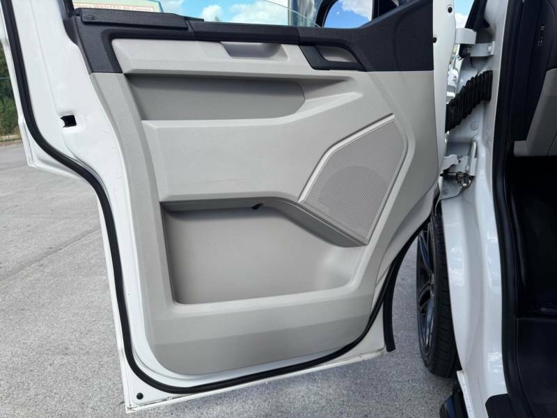 Volkswagen Transporter Transporter T26 Startline Tdi Bluemotion Technolog Grey #36