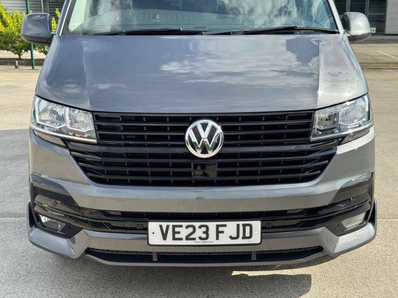 Volkswagen Transporter 2.0 Bitdi T32 Highline Kombi Dsg Fwd Lwb High Roof Grey #2