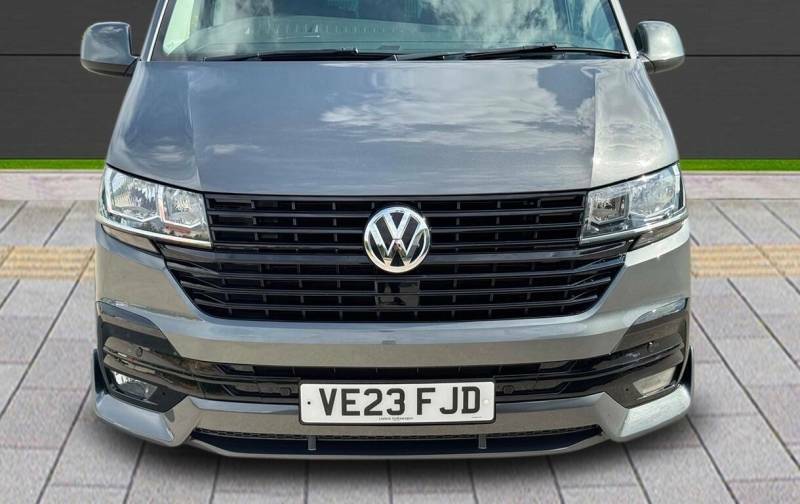 Volkswagen Transporter 2.0 Bitdi T32 Highline Kombi Dsg Fwd Lwb High Roof Grey #6