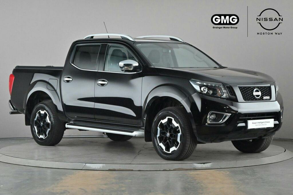 Nissan Navara 2.3 Dci Tekna Pickup Double Cab 4W Black