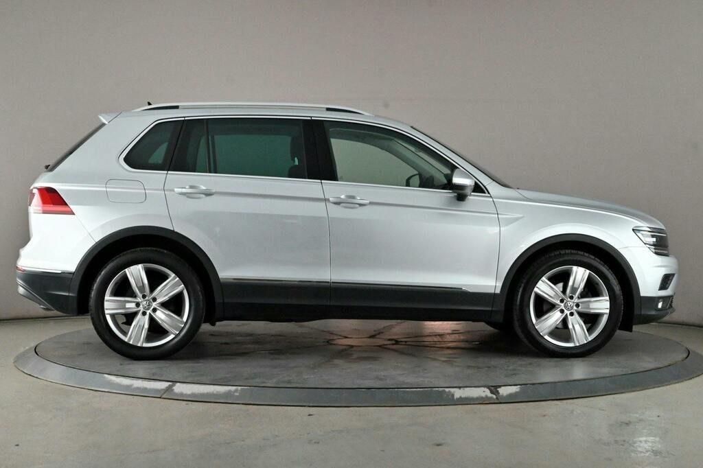 Volkswagen Tiguan 2.0 Tdi Sel Suv Dsg Ss EY70ZSZ Silver #3
