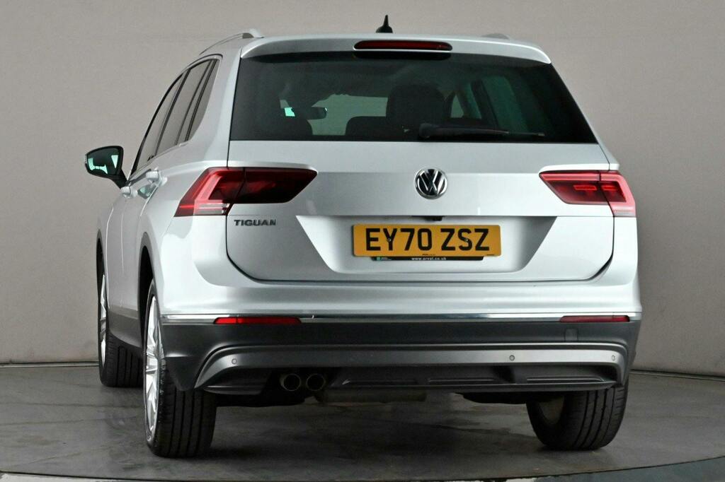 Volkswagen Tiguan 2.0 Tdi Sel Suv Dsg Ss EY70ZSZ Silver #5