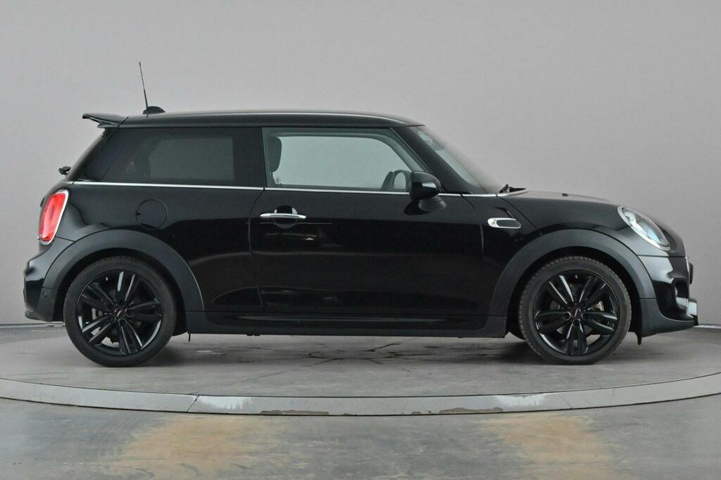 Mini Hatch 1.5 Cooper Hatchback Steptronic Ss LO18GZX Black #3