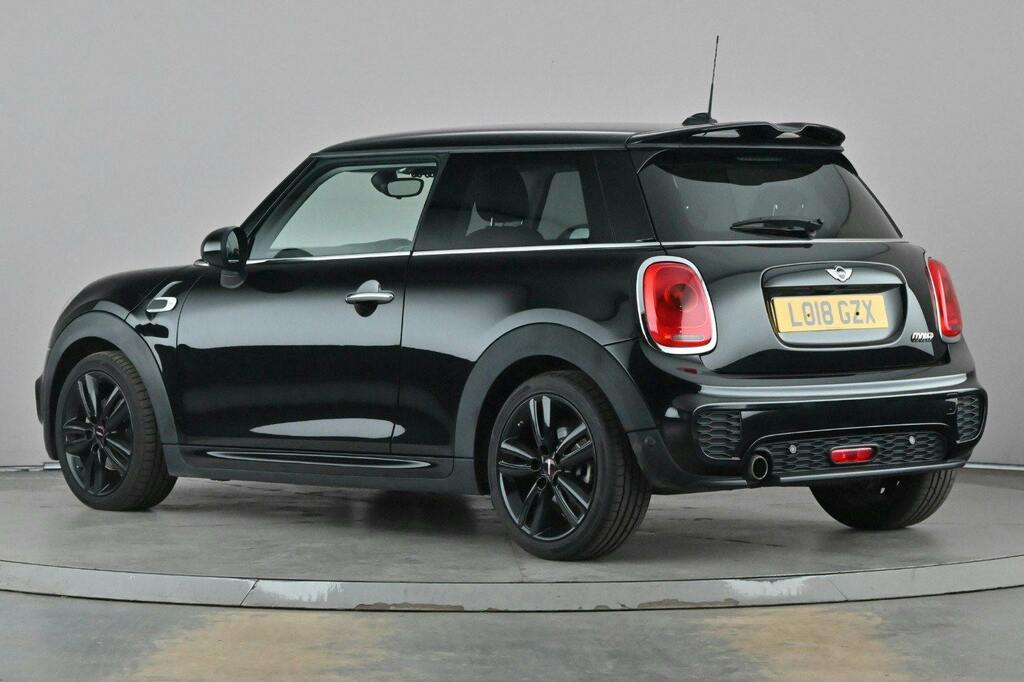 Mini Hatch 1.5 Cooper Hatchback Steptronic Ss LO18GZX Black #6