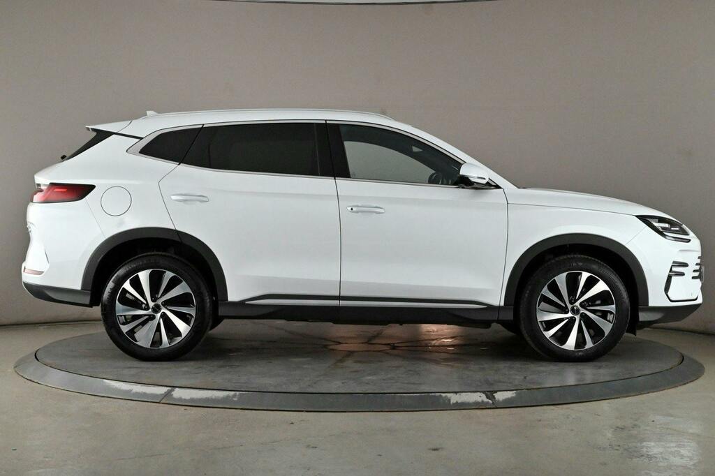 Byd Seal U 1.5 26.6Kwh Comfort Suv Plug In Hybrid White #3