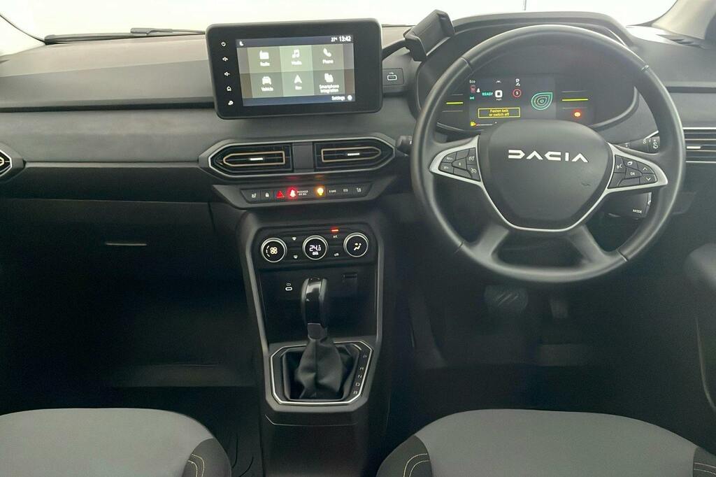 Dacia Jogger 1.6 Hybrid Extreme Mpv Hybrid S Green #4